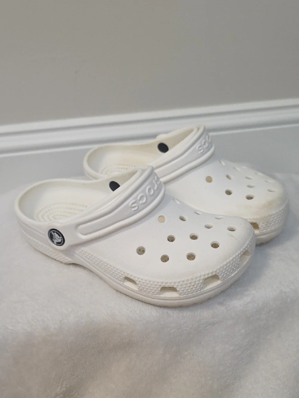 CROCS YOUTH SIZE J1